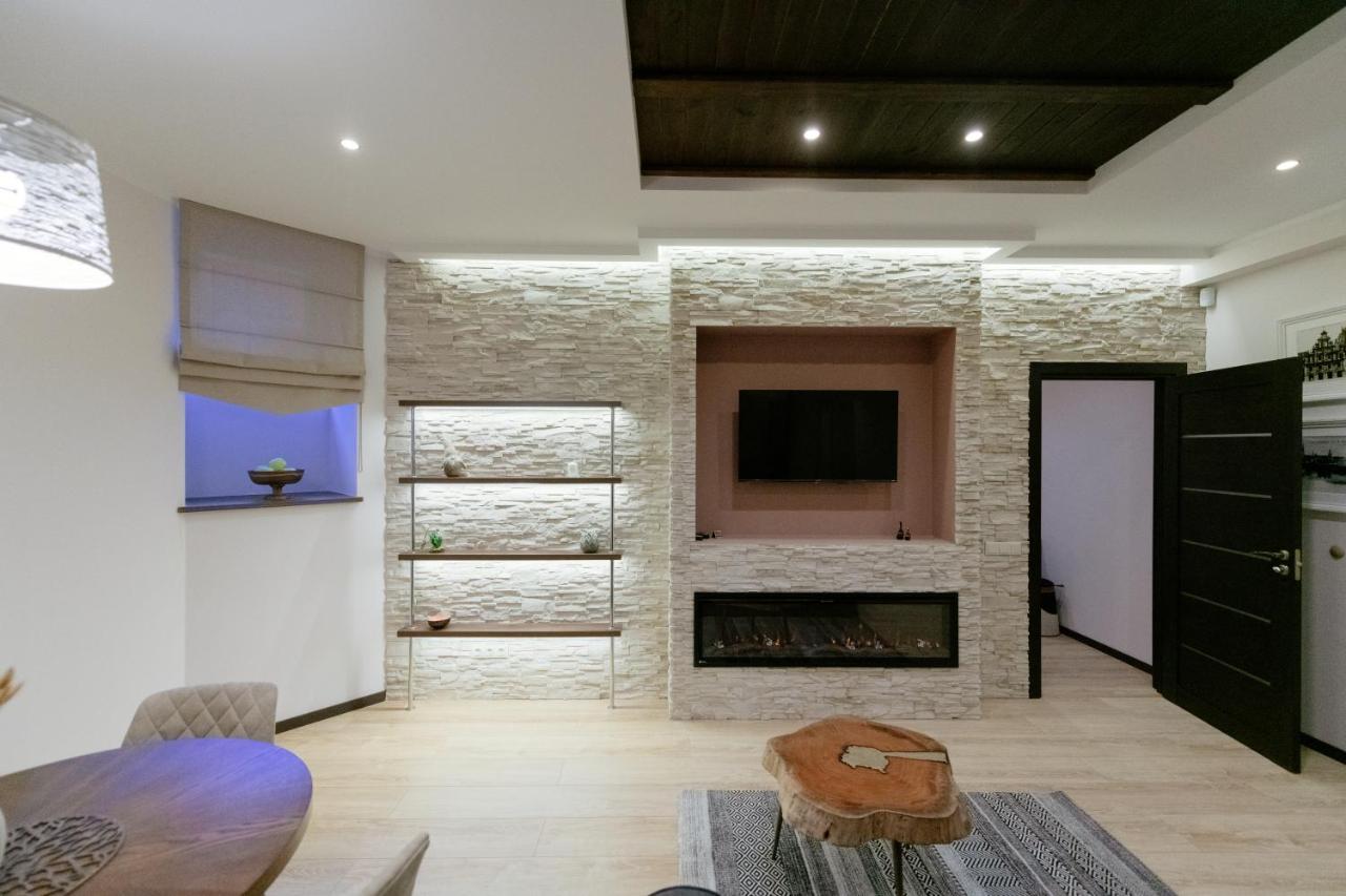 Riga Premium Apartments - Ground Floor With Separate Entrance Exterior photo