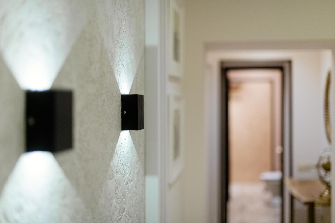 Riga Premium Apartments - Ground Floor With Separate Entrance Exterior photo